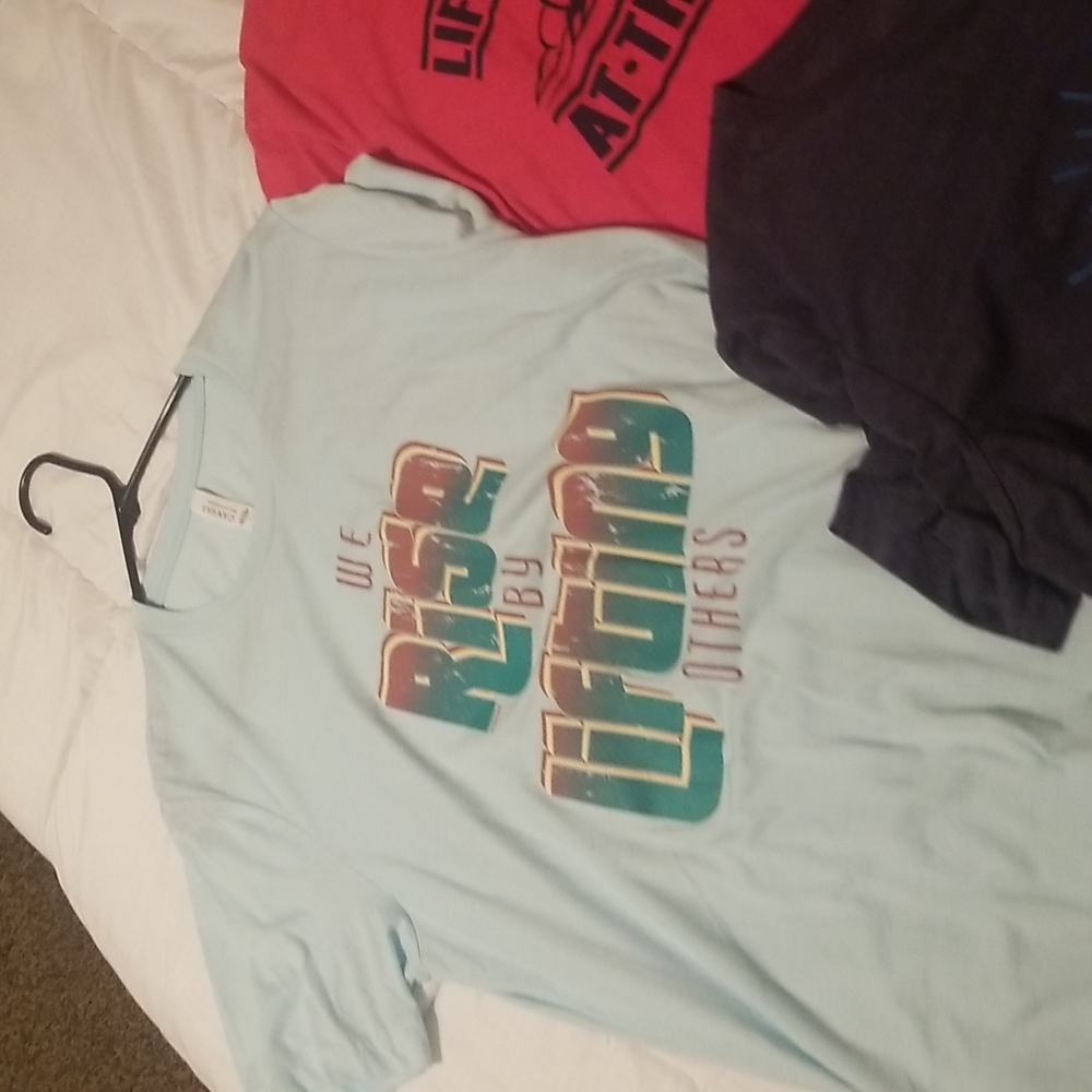 4 Shirts!!!!! All Bella canvas Size Large Graphic Tees